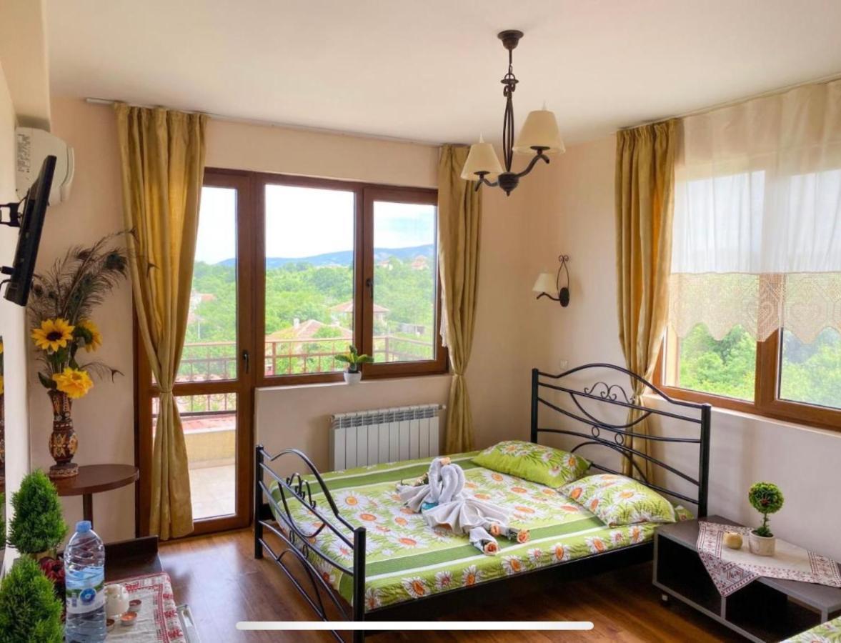 Hotel Kyshta Za Gosti Raya Fazanovo Exteriér fotografie